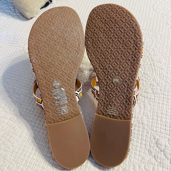 NWB Ballet Pink Octagon square printed patent leather Tory Burch Miller 9.5 - Picture 4 of 7